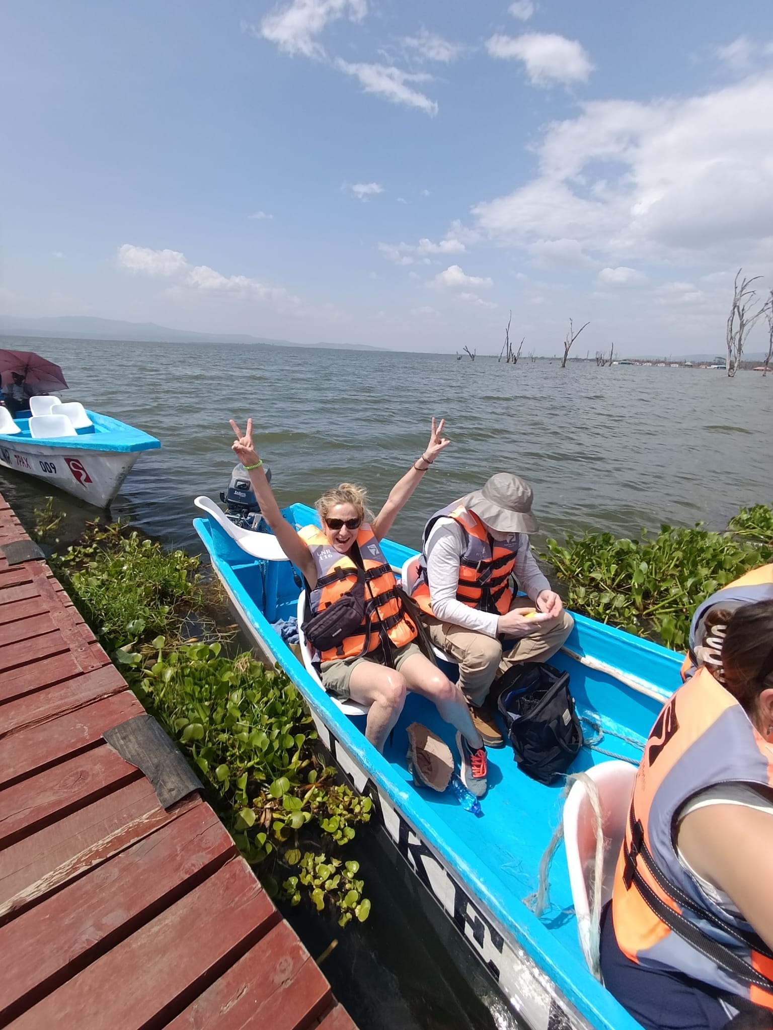 6 Days 5 Nights Maasai Mara, L.Nakuru, L.Naivasha & Amboseli